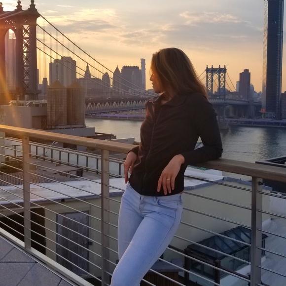 Meet your Posher, Nyhki - Picture 1 of 1